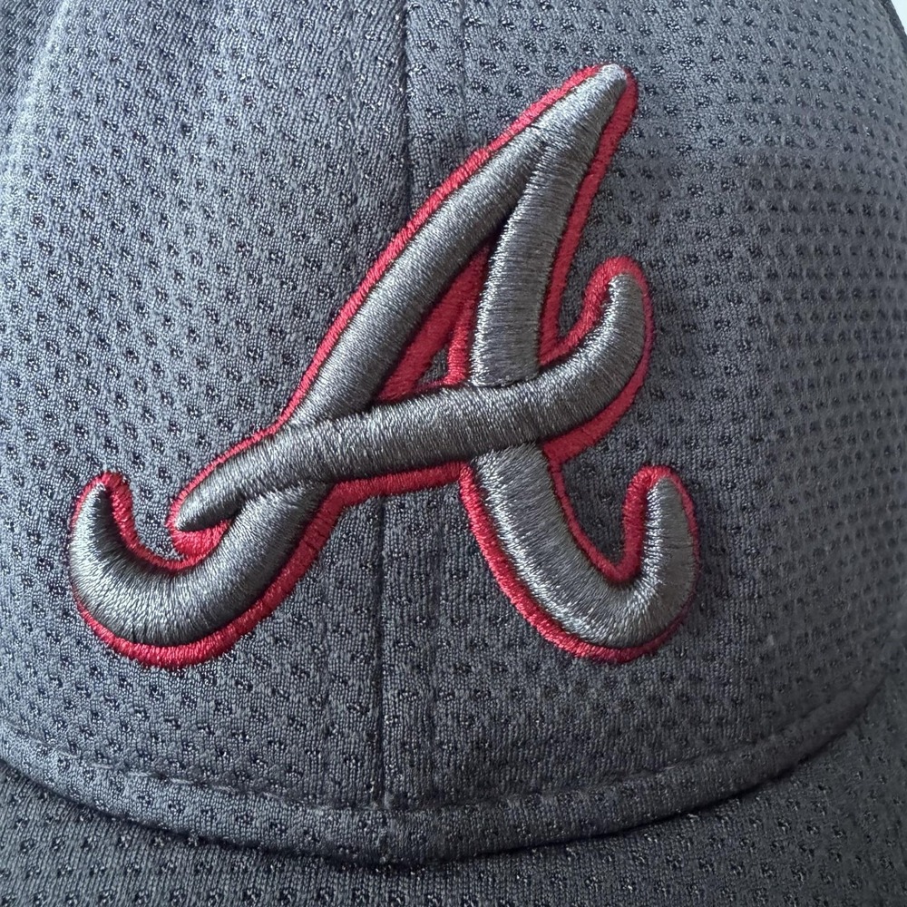 Atlanta Braves Hat Cap Fitted Mens Large Gray MLB Baseball New Era 39THIRTY - Picture 2 of 13